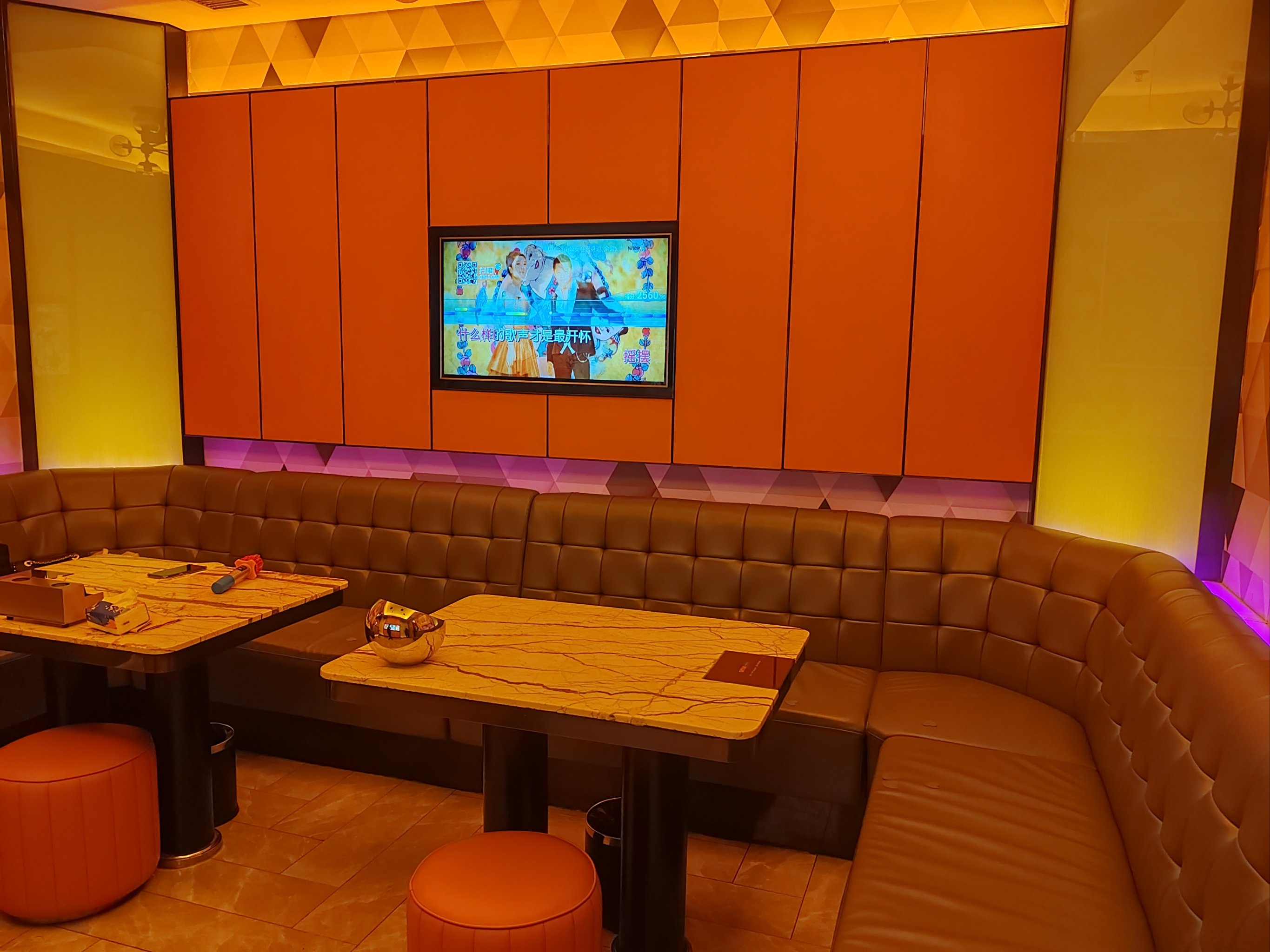 河池商务KTV尽情畅唱-天峨县ktv预定